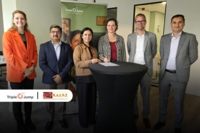 Triple Jump and ASN Impact Investors signed EUR 5 million term sheet with Kashf Foundation to empower low-income households in Pakistan