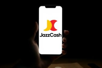 JazzCash onboards 1 million Raast QR-Enabled Merchant